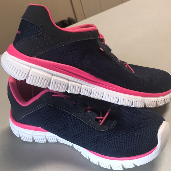 Skechers Sport Memory Foam shoes Size 7 - Picture 2 of 4